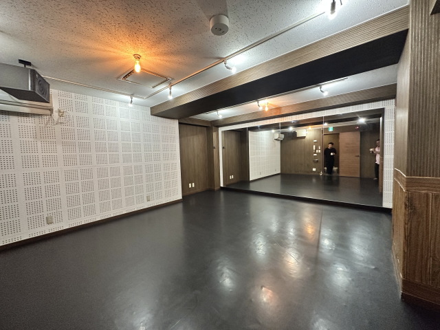 防音 スタジオ ダンススタジオ 教室 鏡 賃貸 居抜き ダンス